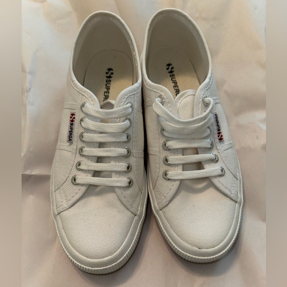Superga Unisex White Sneakers, Size 39.5 (Eu) - Picture 7 of 7